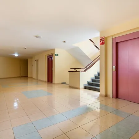 Nos Lo Merecemos Apartman *